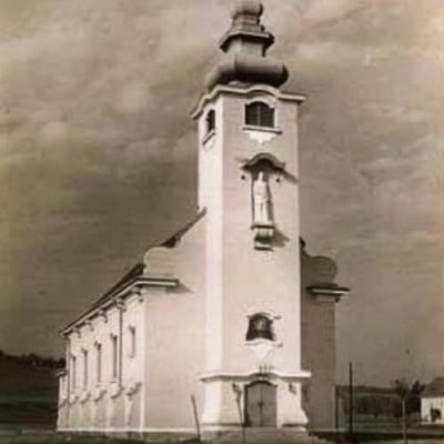 Templomunk 1937 ben